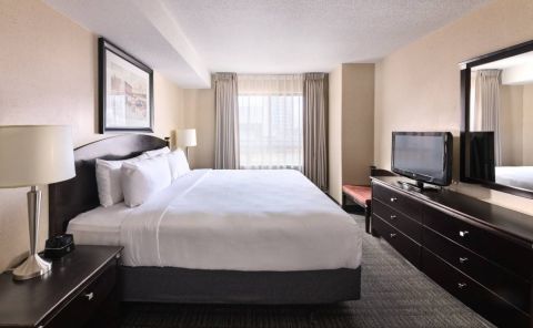 Hotel Les Suites Hotel Ottawa image