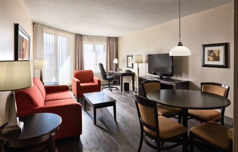 Les Suites Hotel Ottawa, Ottawa
