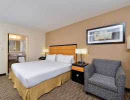 Holiday Inn Express New York JFK Airport Area, New York