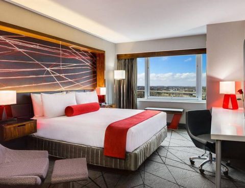 Hotel Crowne Plaza JFK Airport Hotel image