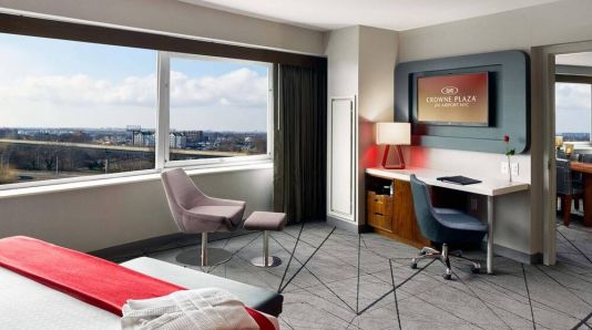 Crowne Plaza JFK Airport Hotel, New York