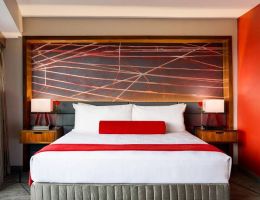 Crowne Plaza JFK Airport Hotel, New York