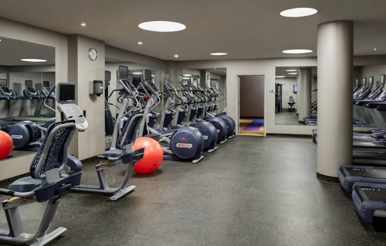 Crowne Plaza JFK Airport Hotel, New York