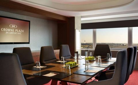 Hotel Crowne Plaza JFK Airport Hotel image