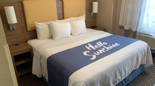 Days Inn Borough Park, New York