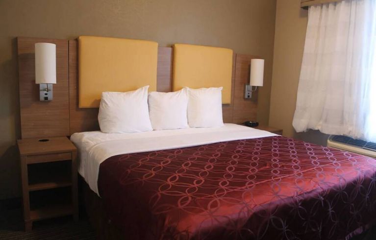Days Inn Borough Park, New York