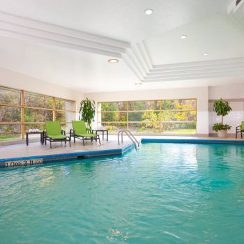 Hotel Holiday Inn Laval Montreal image
