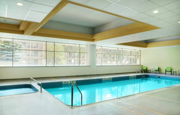 Allure Hotel & Conference Centre, Barrie