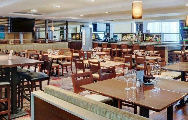 Allure Hotel & Conference Centre, Barrie