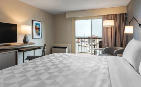 Hotel Holiday Inn Kingston Waterfront image