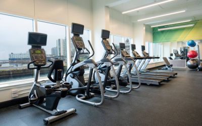 The hotel’s fitness center offers an assortment of exercise equipment.
