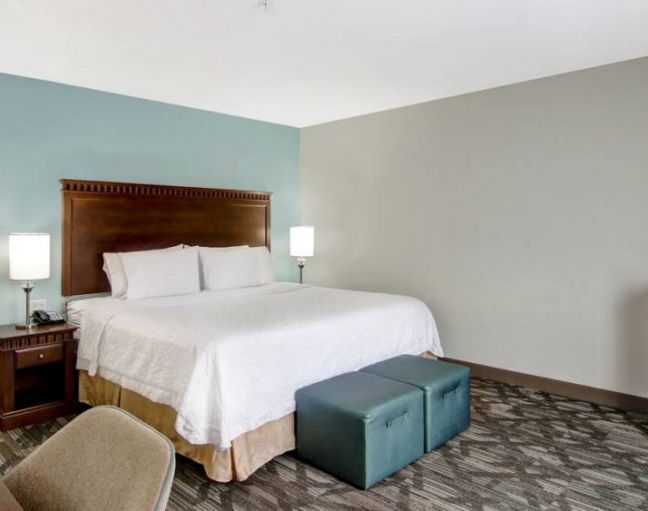 Hampton Inn & Suites Saint John