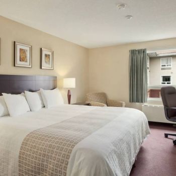Hotel Travelodge Sudbury image