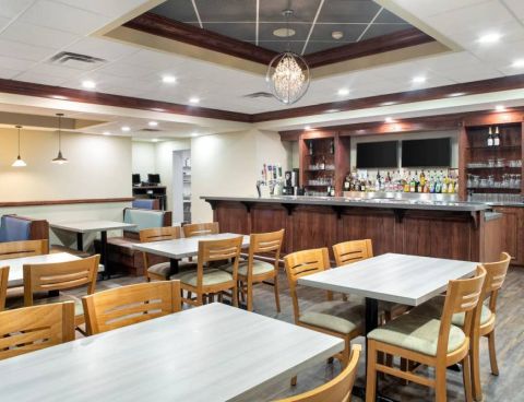 Hotel Travelodge Sudbury image