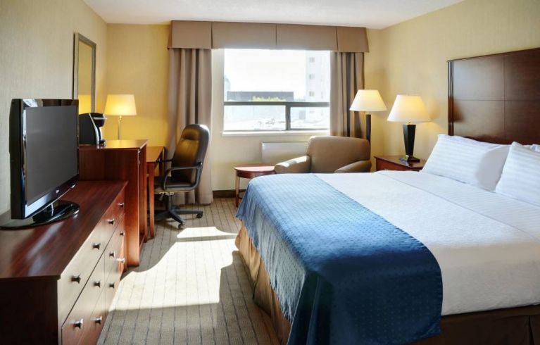 Holiday Inn Winnipeg Downtown, Winnipeg