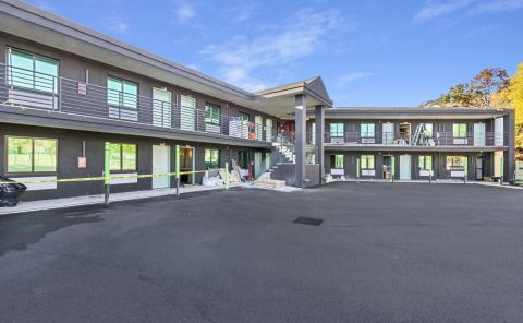 Hotel Hotel Opus Bronx image