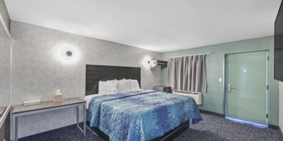 Day use room at Hotel Opus Bronx.