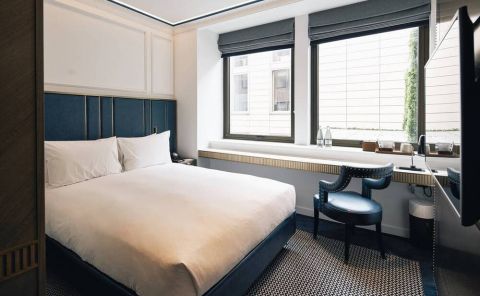 Hotel Page8, Page Hotels image