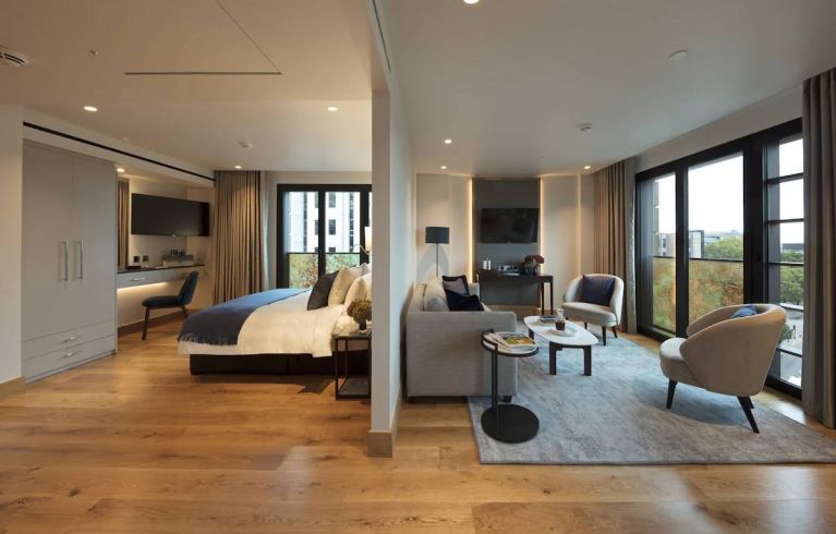 Tower Suites By Blue Orchid Hotels, London