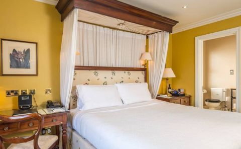 Hotel Roseate House London image