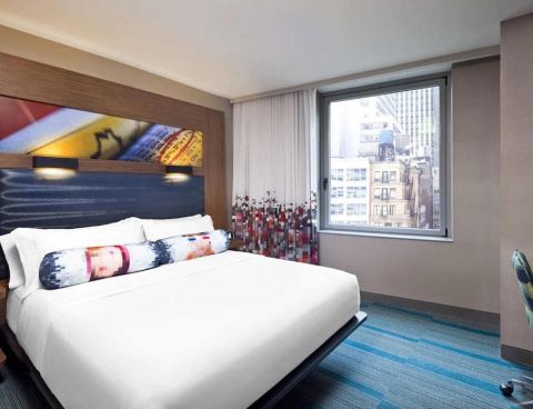 Hotel Aloft Manhattan Downtown - Financial District image
