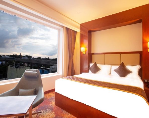 Kingston Hotel