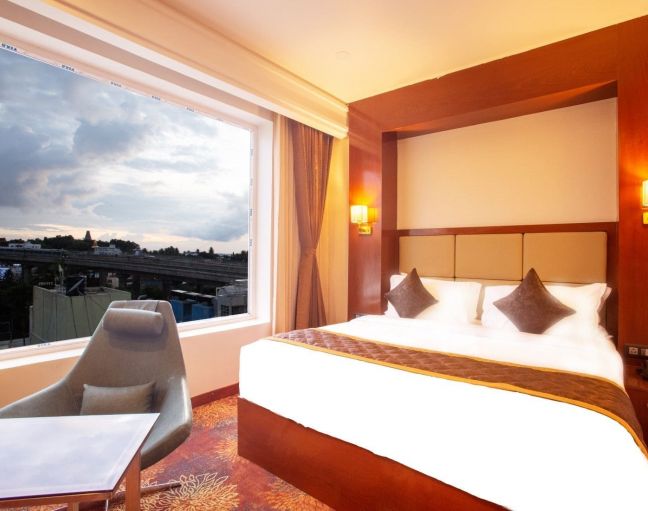 Kingston Hotel