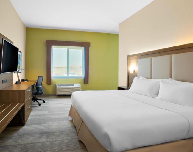 Holiday Inn Express & Suites Ontario