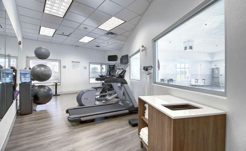 Hotel Holiday Inn Express & Suites Airport-Calgary image