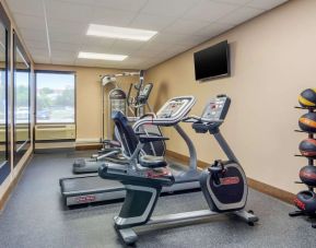 Well equipped fitness center at Comfort Inn Atlanta Airport.