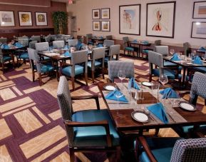 Comfortable dining and coworking space at Doubletree Hotel Chicago O'Hare Airport-Rosemont.