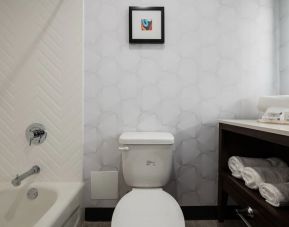 Holiday Inn Newark International Airport-North, Newark (NJ)