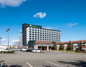 Parking area available at Holiday Inn Newark International Airport-North.