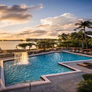 Hotel Pullman Miami Airport image