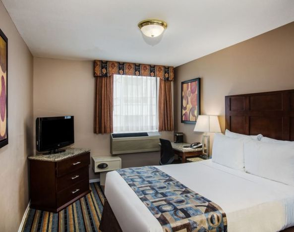 Ramada by Wyndham Vancouver Downtown