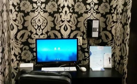 Hotel Ramada by Wyndham Vancouver Downtown image