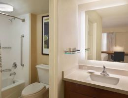 Residence Inn Toronto Airport, Toronto