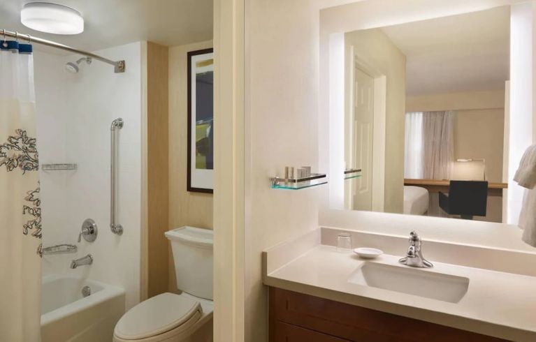 Residence Inn Toronto Airport, Toronto