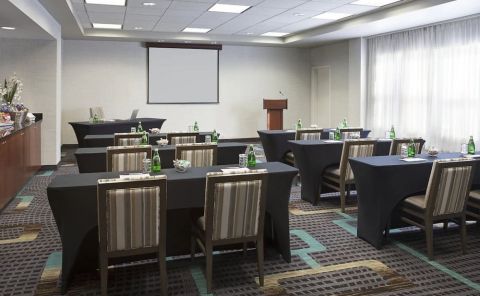 Hotel Residence Inn Toronto Airport image