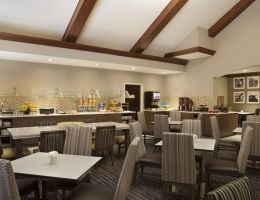 Residence Inn Toronto Airport, Toronto