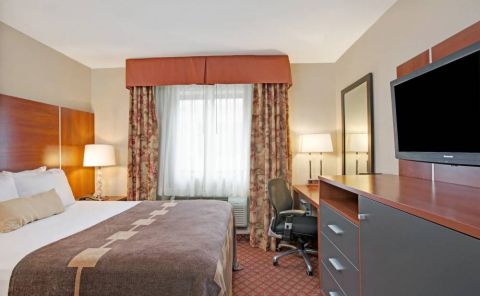Hotel Ramada Staten Island image