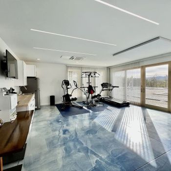 Hotel Skylaranna Hotel & Resort image