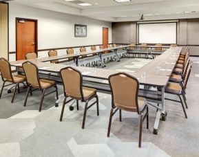Professional meeting room at Hyatt Place Albuquerque Airport.