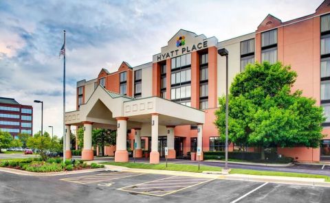 Hotel Hyatt Place Denver Airport image