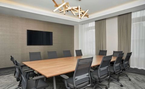 Hotel Hyatt Place Chicago Medical/University District image