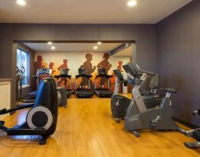 Well equipped fitness center at Hyatt House Houston / Galleria.