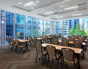 Professional meeting room at Hyatt Place Chicago Downtown/The Loop.