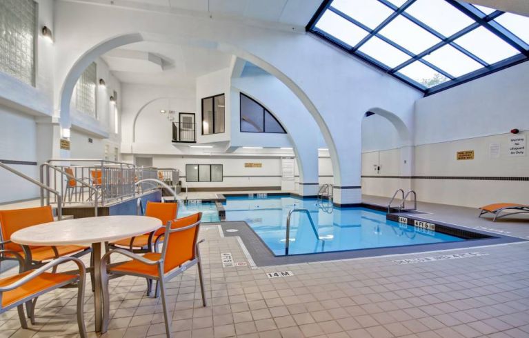 Holiday Inn Hotel & Suites Windsor Ambassador Bridge, Windsor (ON)