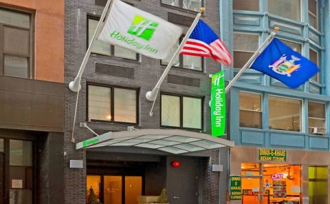 Hotel Holiday Inn Express Wall Street image