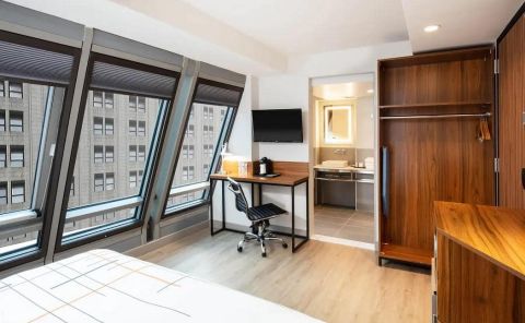 Hotel La Quinta Times Square South image